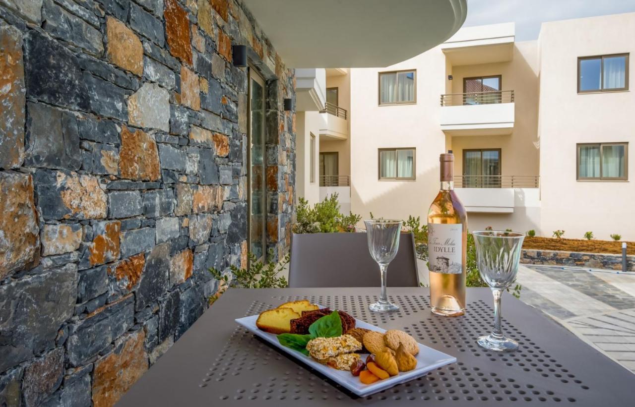 Stefan Village Hotel Agia Marina Exterior foto